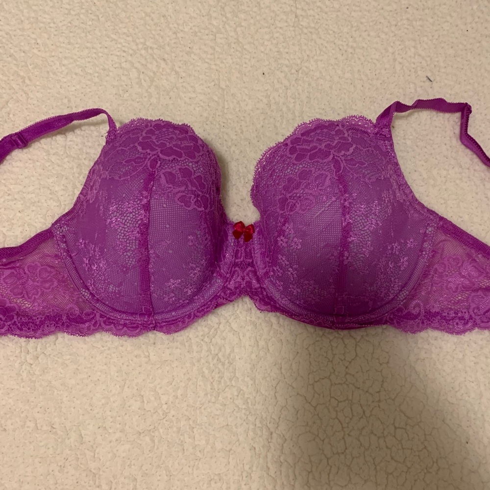 Victoria’s Secret bra